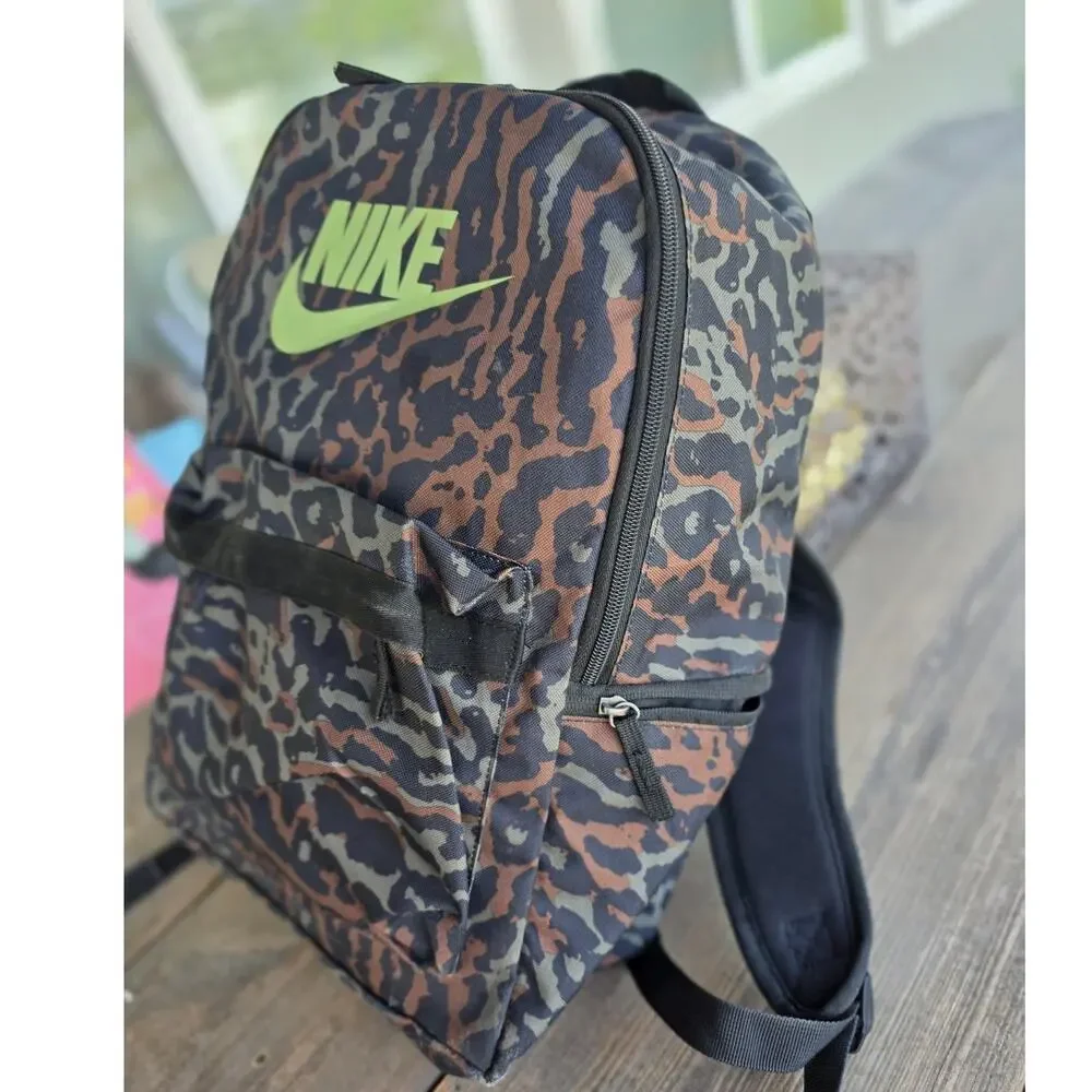 Nike Backpack Heritage Multi Color
